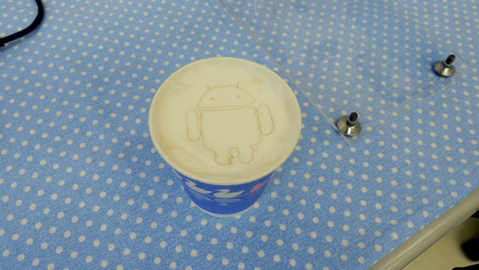 Latte Art Plotter "Latte Plus"