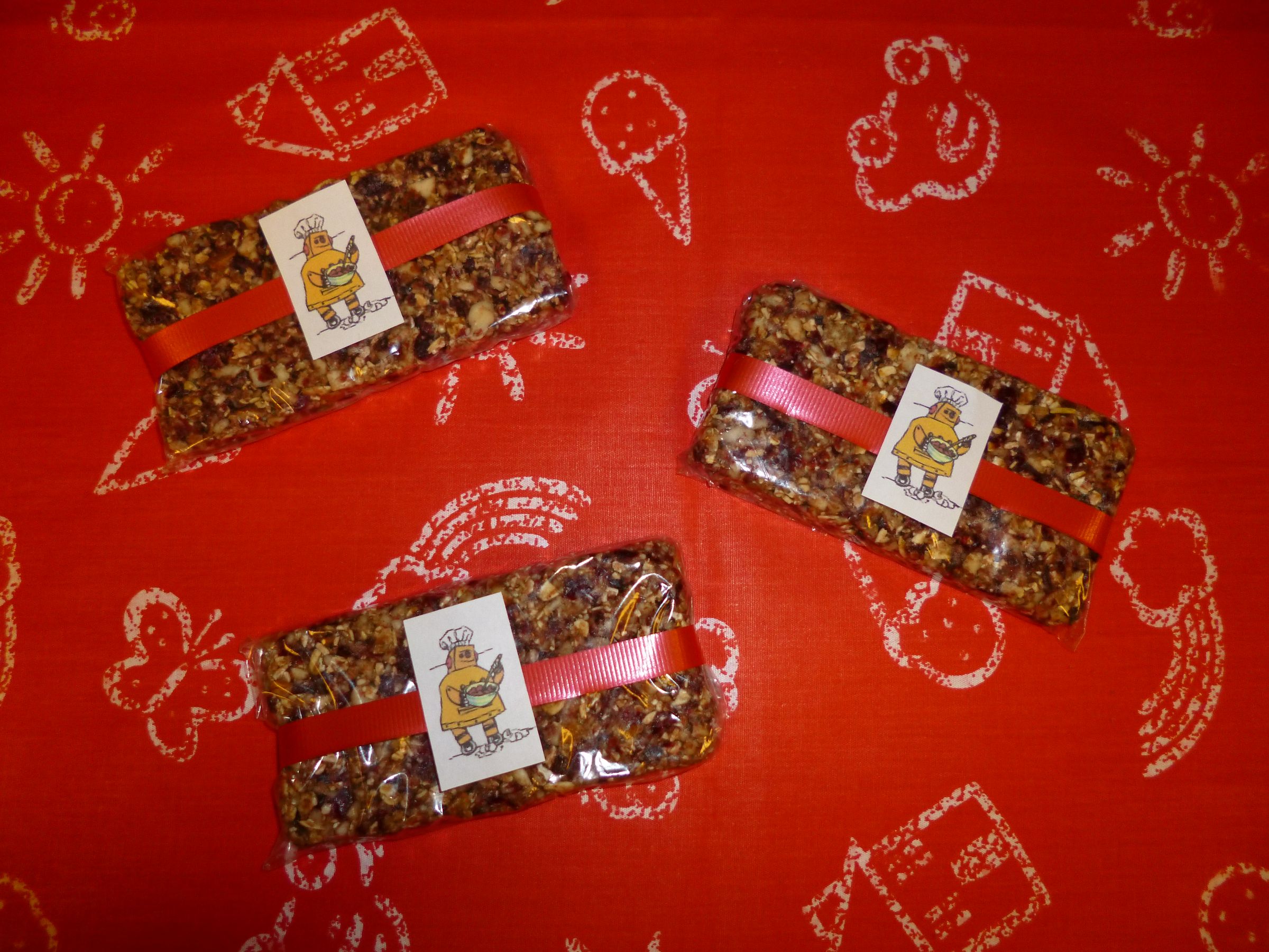 Gluten Free RobotBars (a.k.a. Mock LaraBars)
