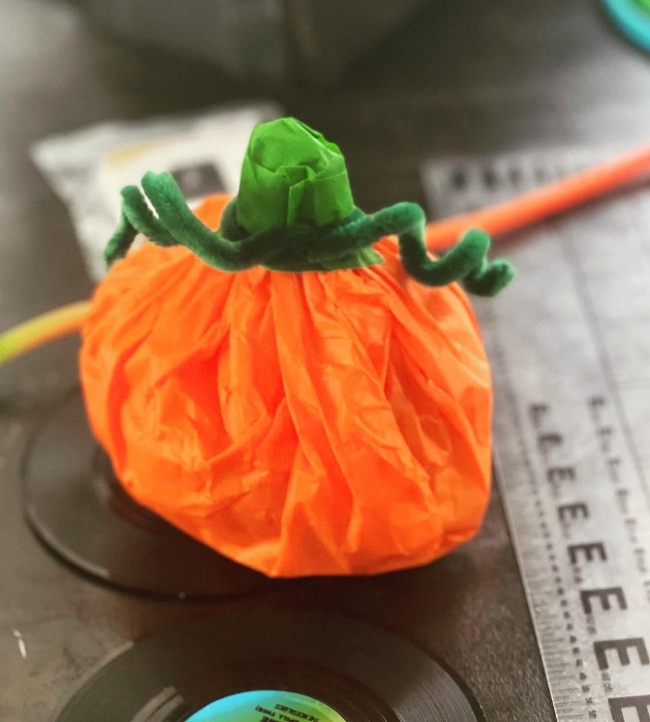 Pumpkin Snack-bags LOL: Treat (and/or Trick) Filled Pumpkins