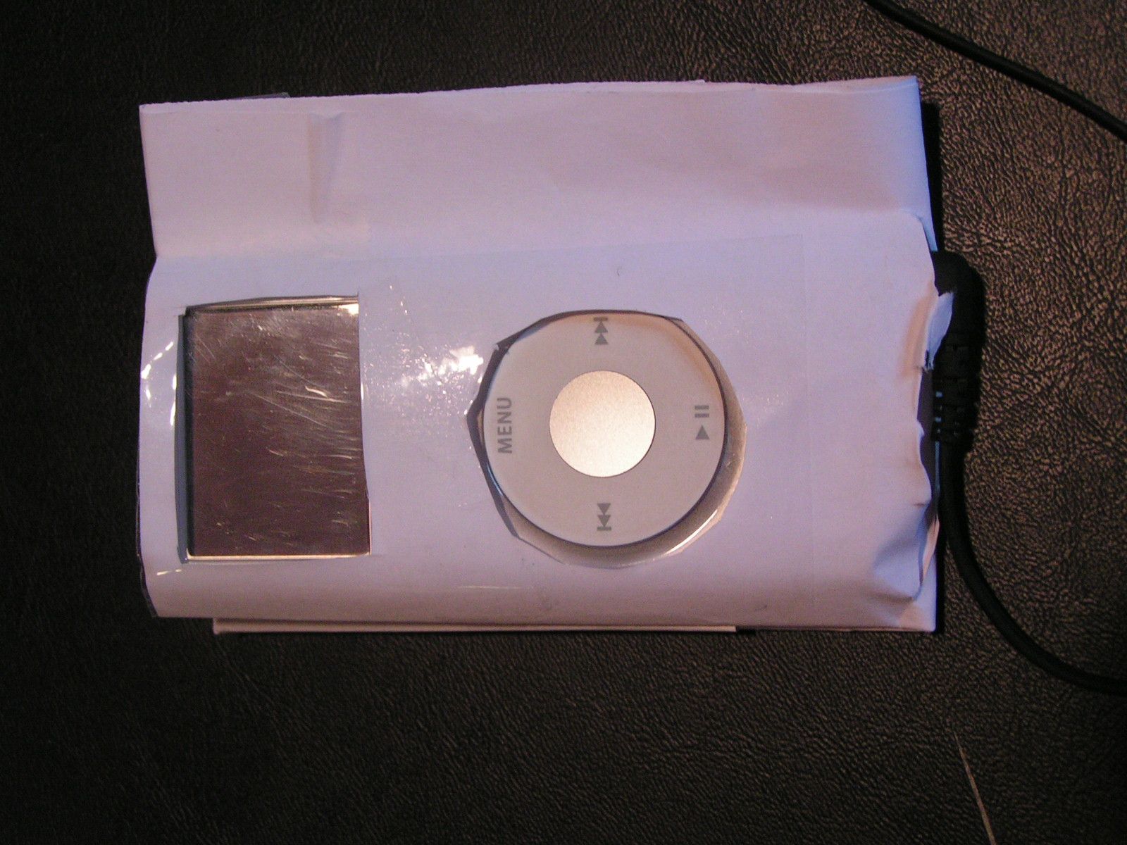 I-pod/mp3 Tri Fold Wallet