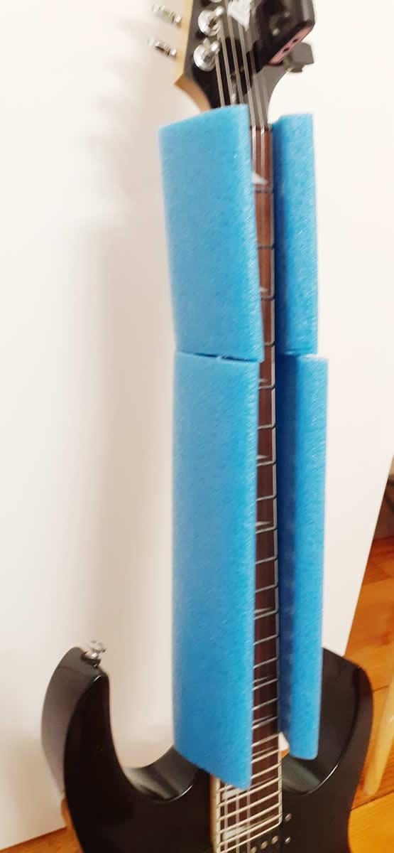 Neckstand