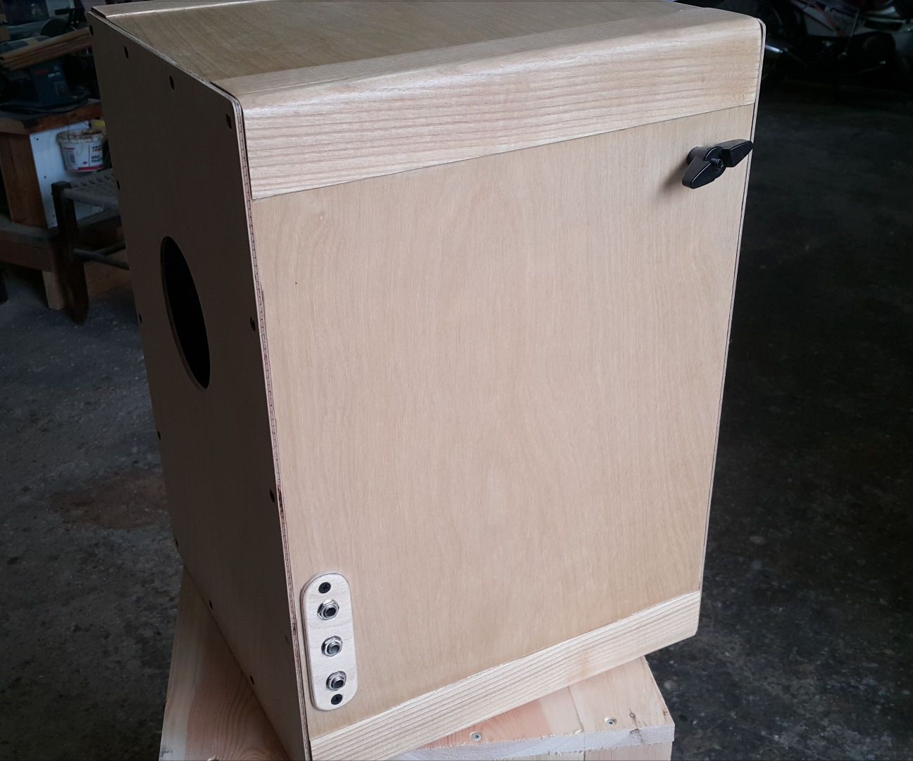 Cajon Hybrid (Αcoustic - Electronic Cajon)