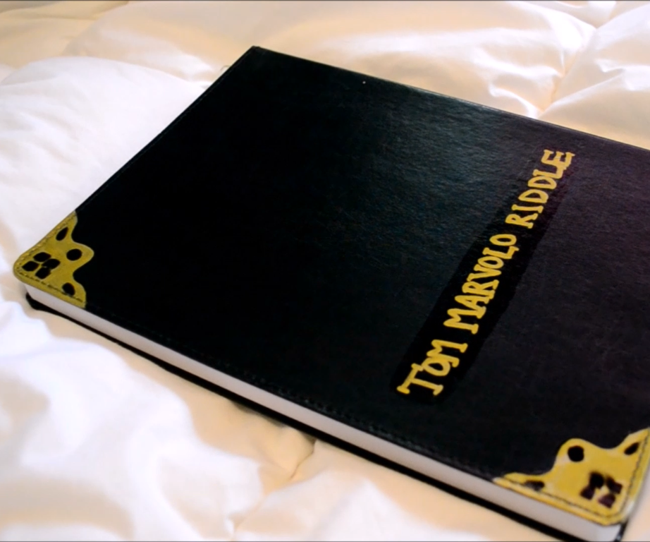 Tom Riddles Diary Harry Potter DIY | CassKnowlton