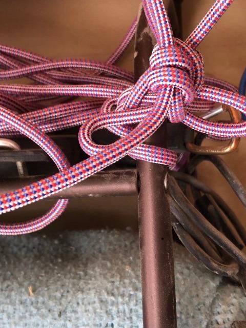 Taut Line - Evil Cue and Rude Finger Mnemonic