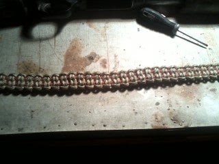 How to Make a Dotted Blaze Bar Paracord Shotgun Sling