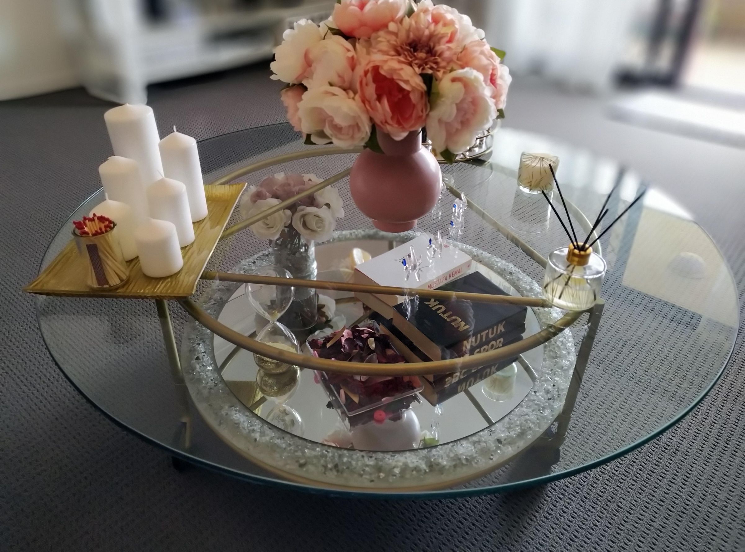 Coffee Table Makeover Crushed Mirror Glass Coffee Table 9 Steps