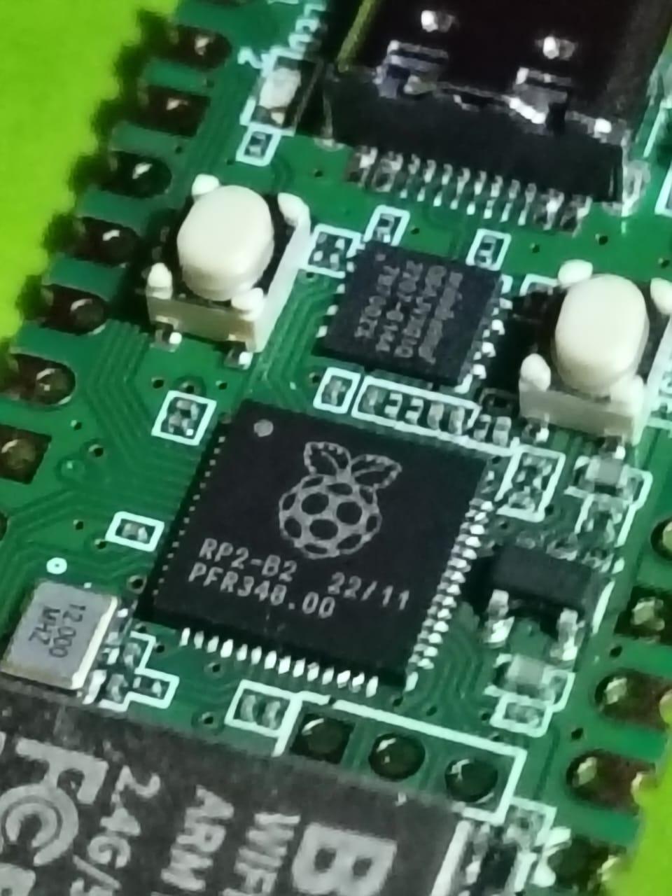 Elecrow Pico W5: a Better Raspberry Pi Pico Alternative?