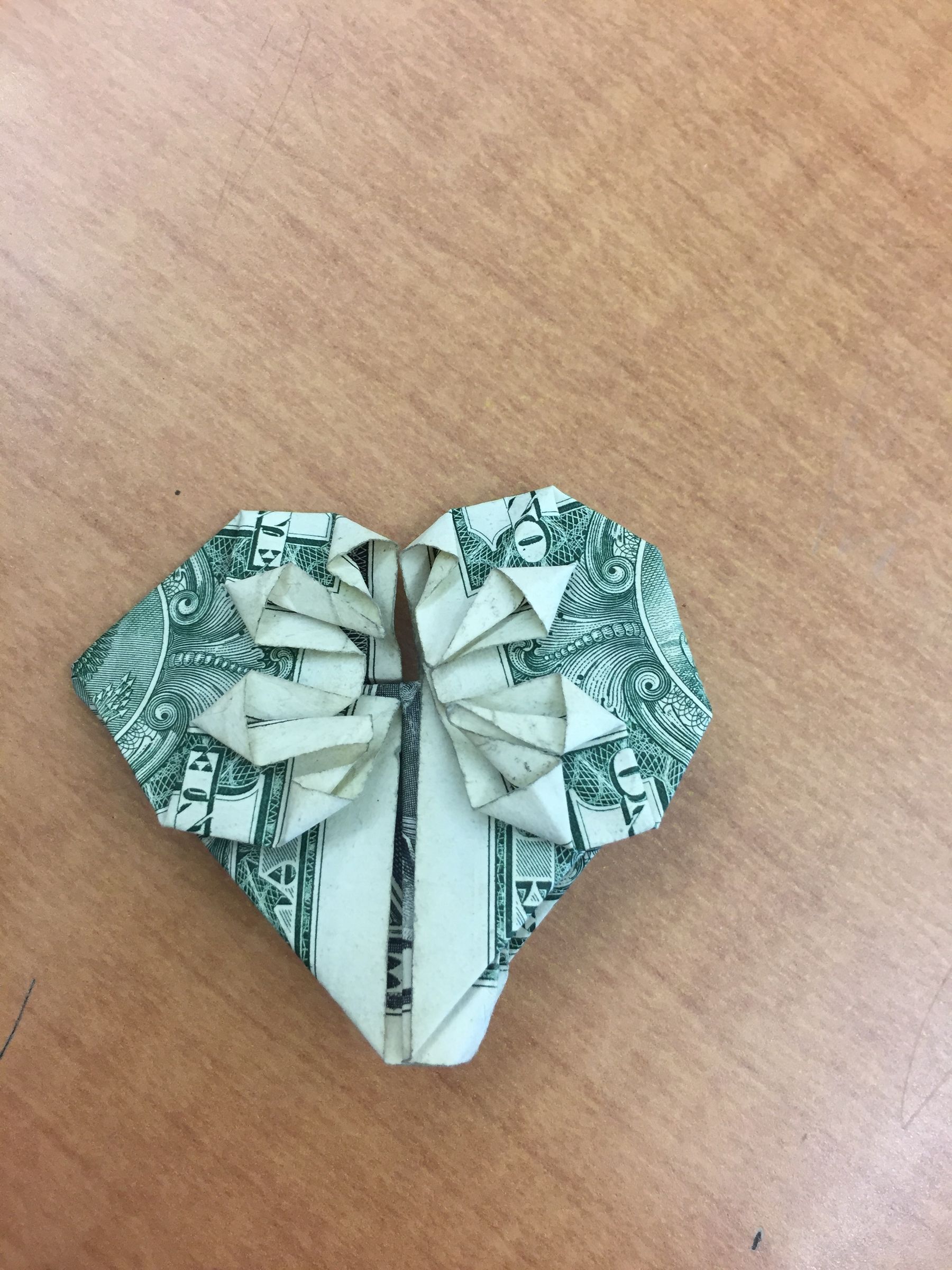 How to Turn a Dollar Bill Into a Heart : 20 Steps (with Pictures ...