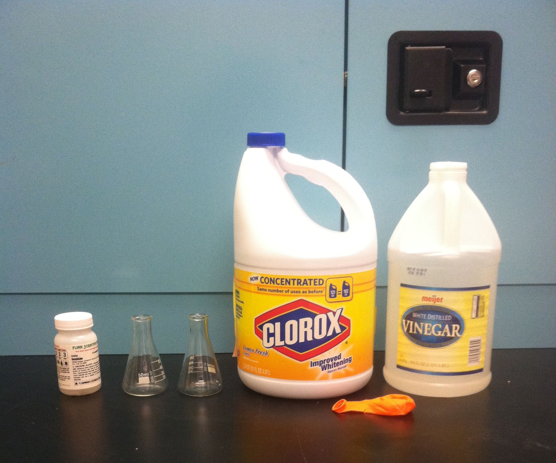 How to Make Salt (Using Bleach and Vinegar)