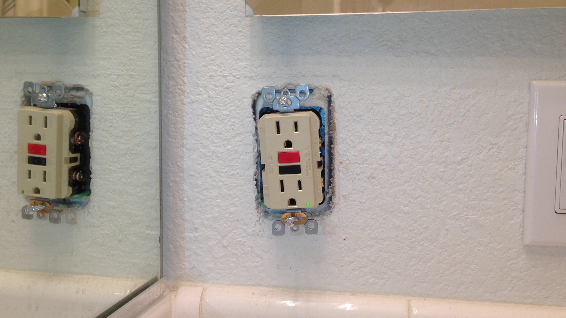 Tutorial: Replace Ground Fault Circuit Interrupter