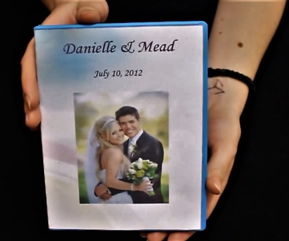 How to Make DVD Cover?