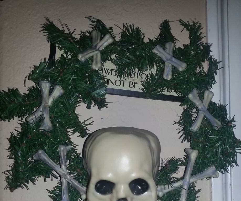 Halloween Skull Wreath