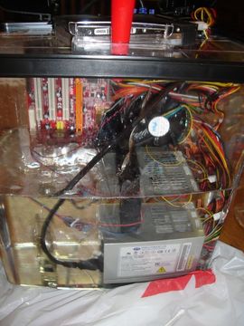 Mineral Oil Submerged PC : 6 Steps (with Pictures) - Instructables Mineral Oil Submerged PC : 6 Steps (with Pictures) - Instructables
