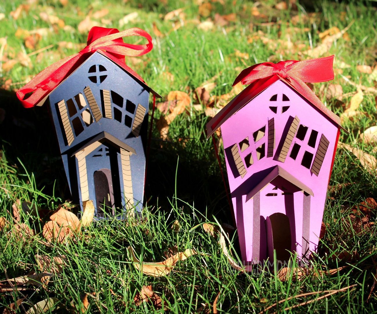 Paper Haunted Houses