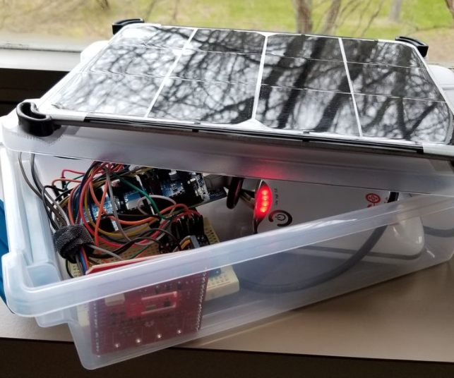 BLEWeather: a Portable Bluetooth Weather Station