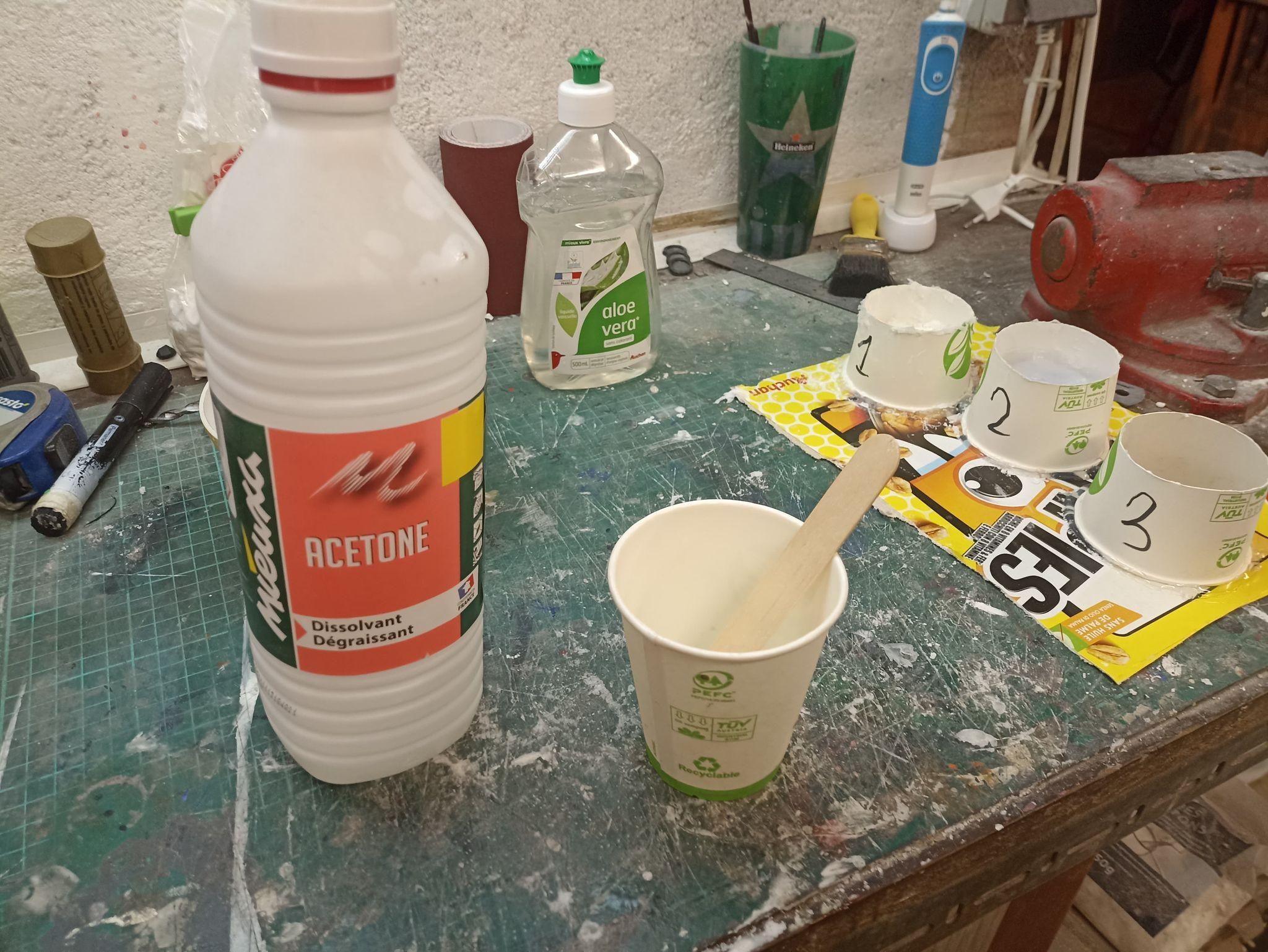 Three Ways to Make Silicone Molds From Type 1 Silicone Caulk 6 Steps