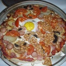 Full English Breakfast Pizza