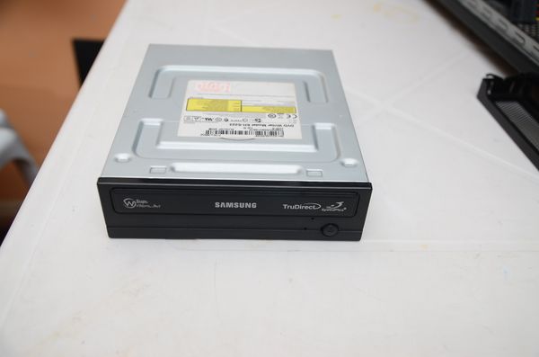 How to Install a SATA CD-ROM Drive?