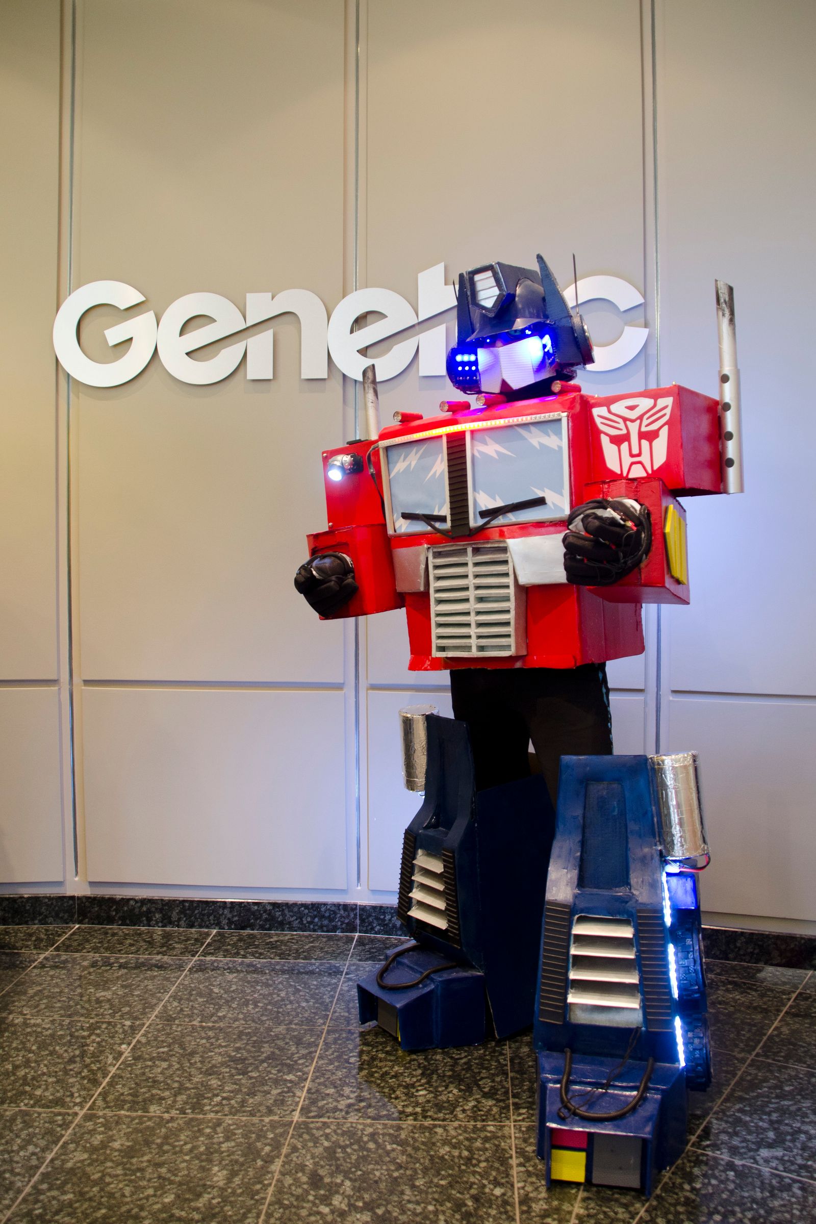 Optimus Prime , With Talking Vocoder Robot Voice Synthetiser