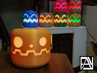 Jack-0-Lantern Lamp