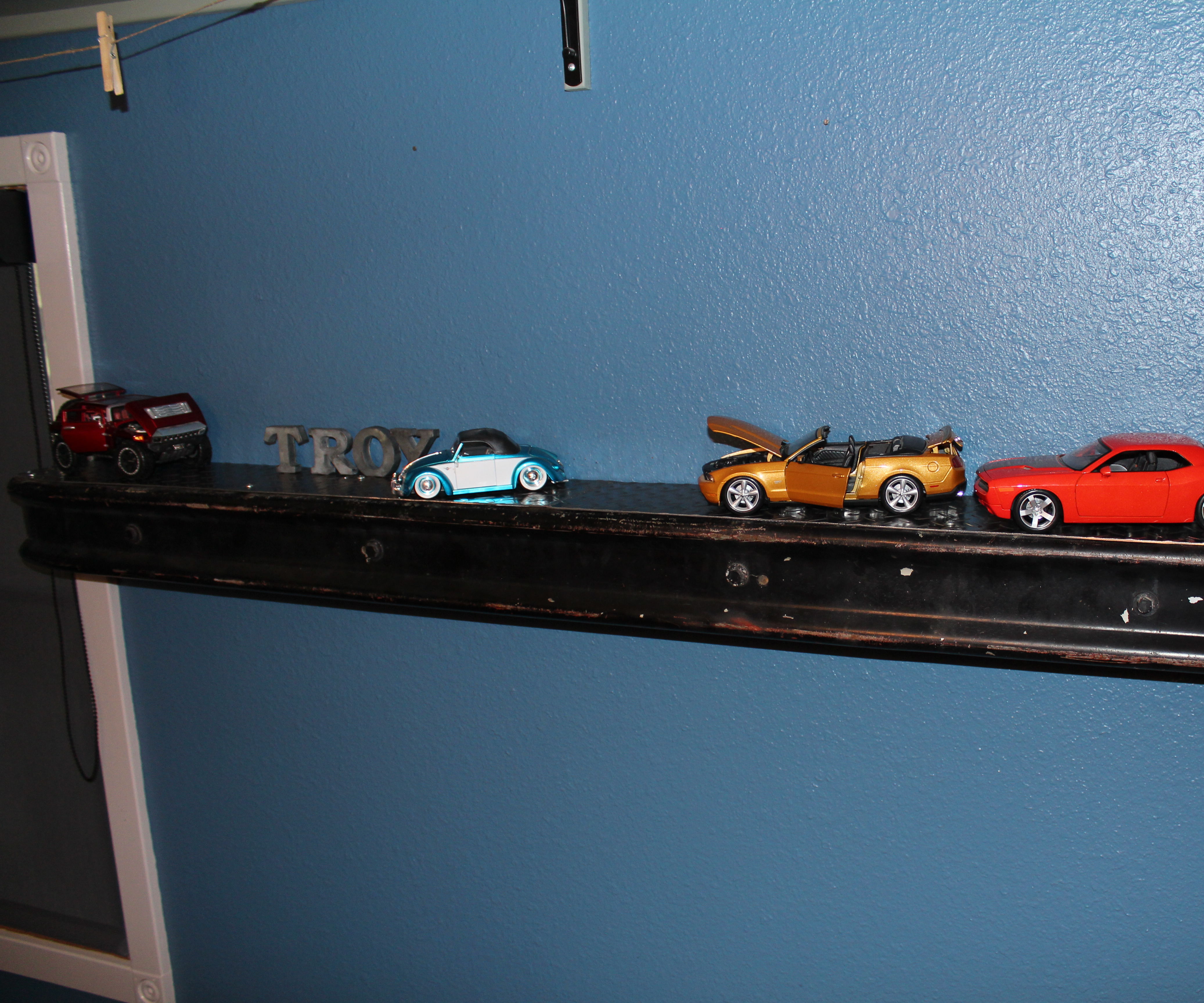 Bumper Shelf
