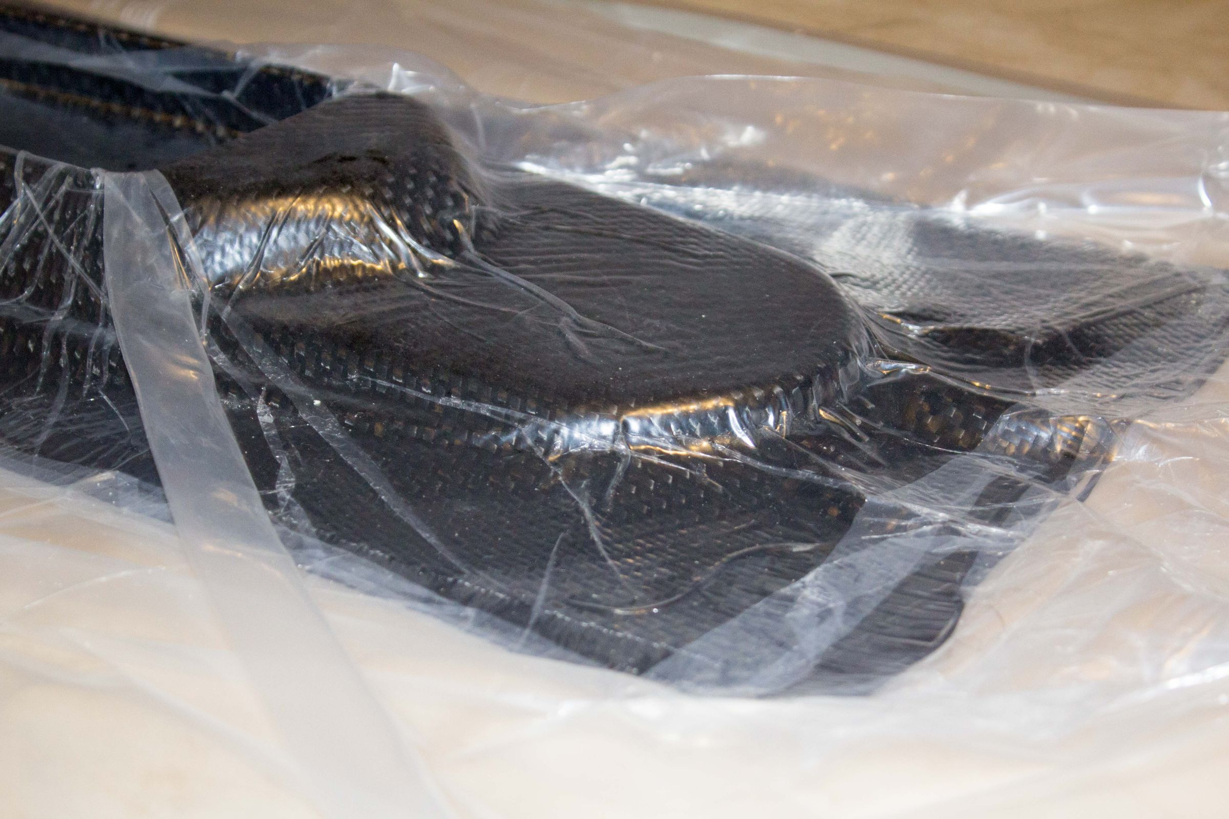 CarbonFiber Electric Skateboard Deck 8 Steps (with Pictures