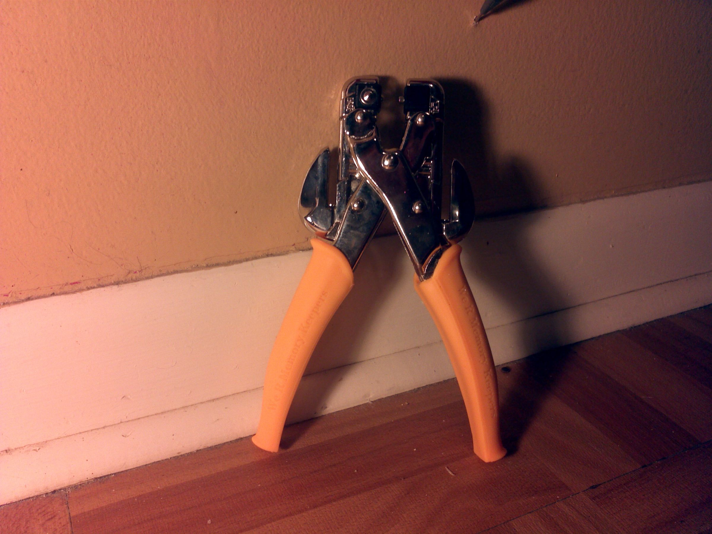 Hanger Bow and Arrow 5 Steps Instructables