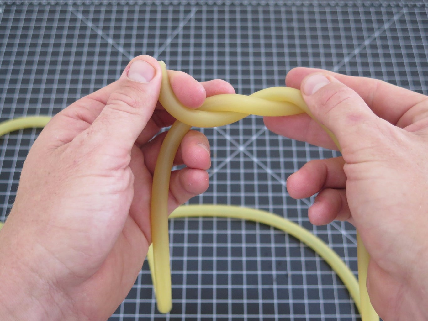 Water Balloon Slingshot (in 3 Minutes) : 5 Steps (with Pictures ...