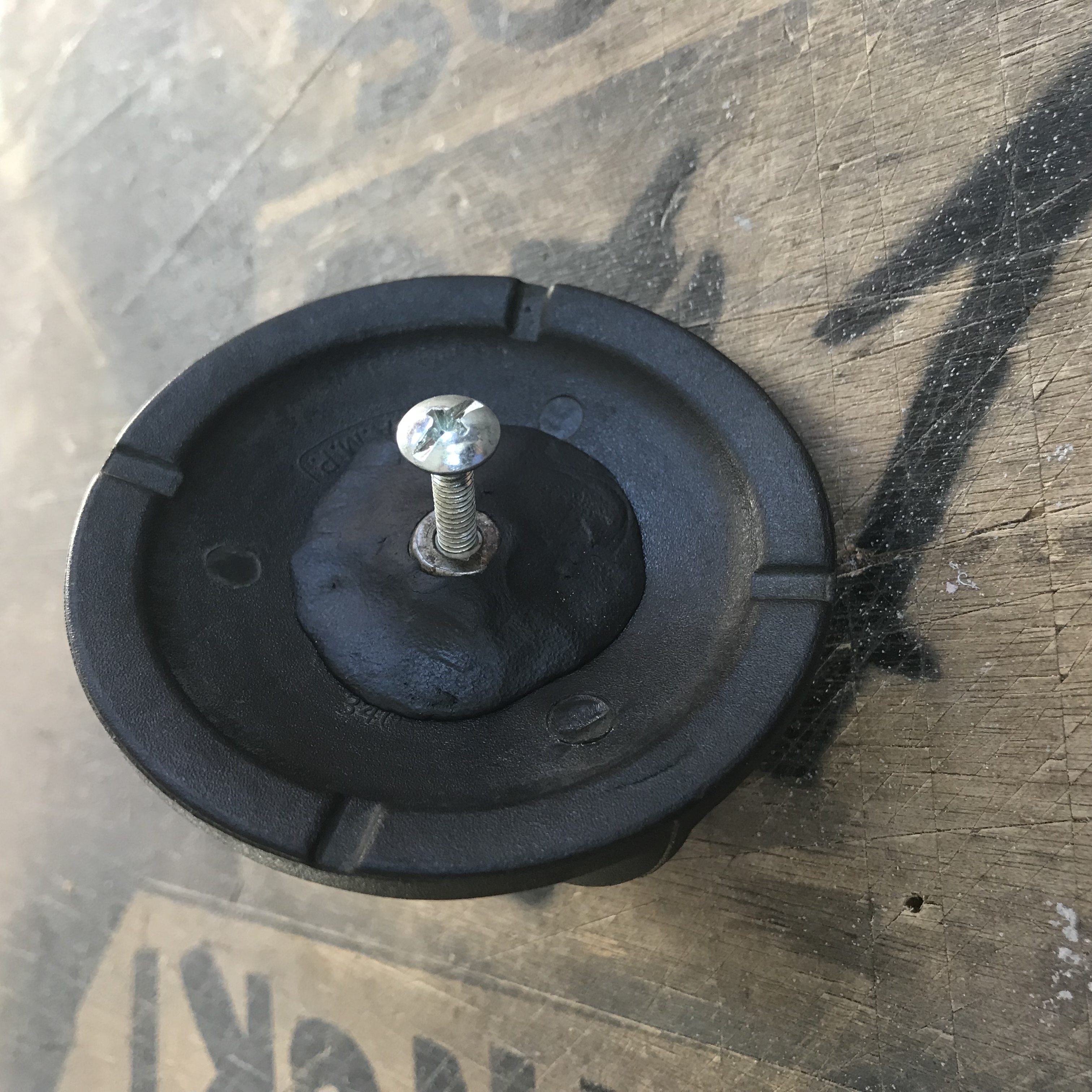 How to Fix a Broken Pot Lid Handle. 9 Steps Instructables