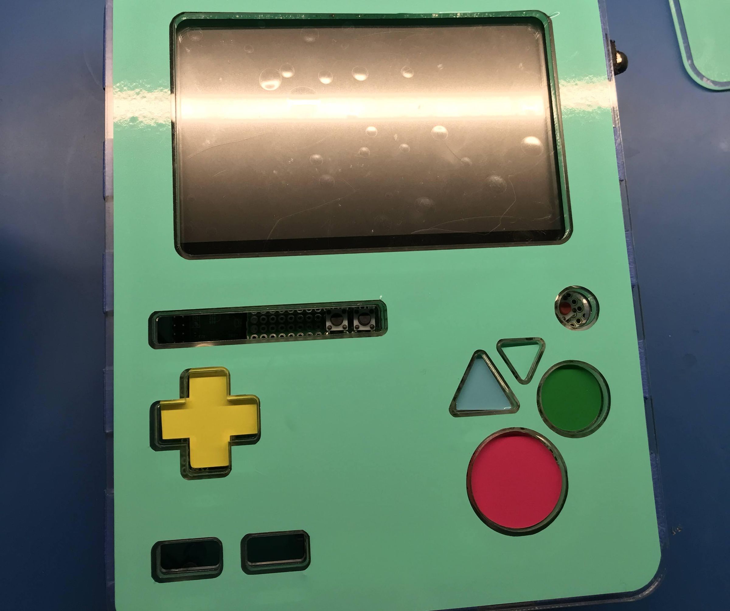DIY Adventure Time BMO: Raspberry-Pi Powered Retro Game Handheld!