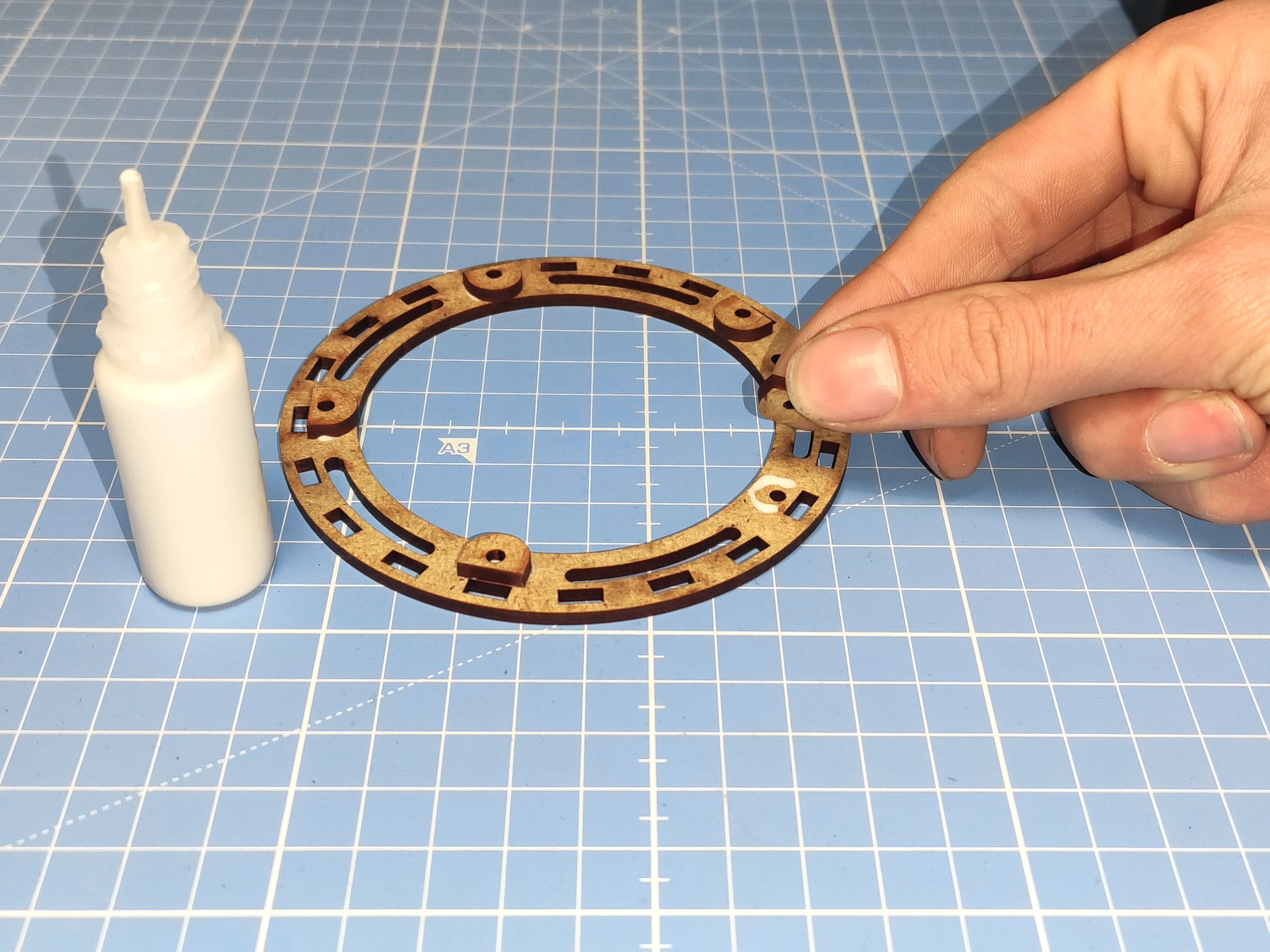 Carter's Lasercut Iris Box 5 Steps (with Pictures) Instructables