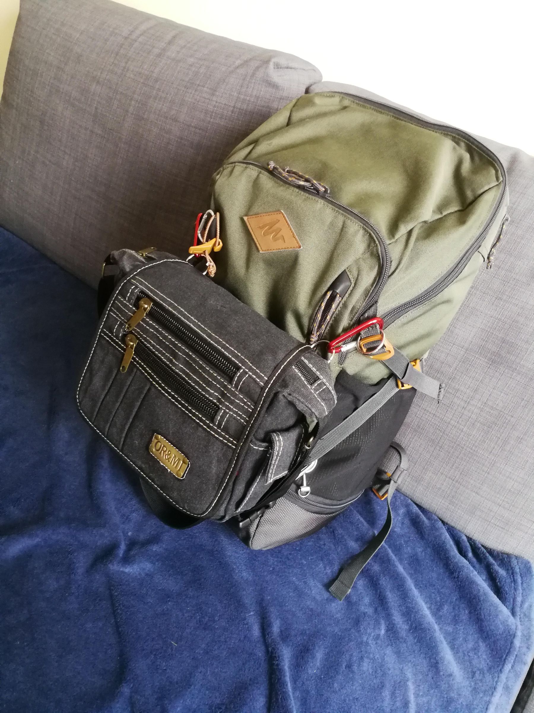 Backpack Attachable Shoulder Bag : 6 Steps - Instructables