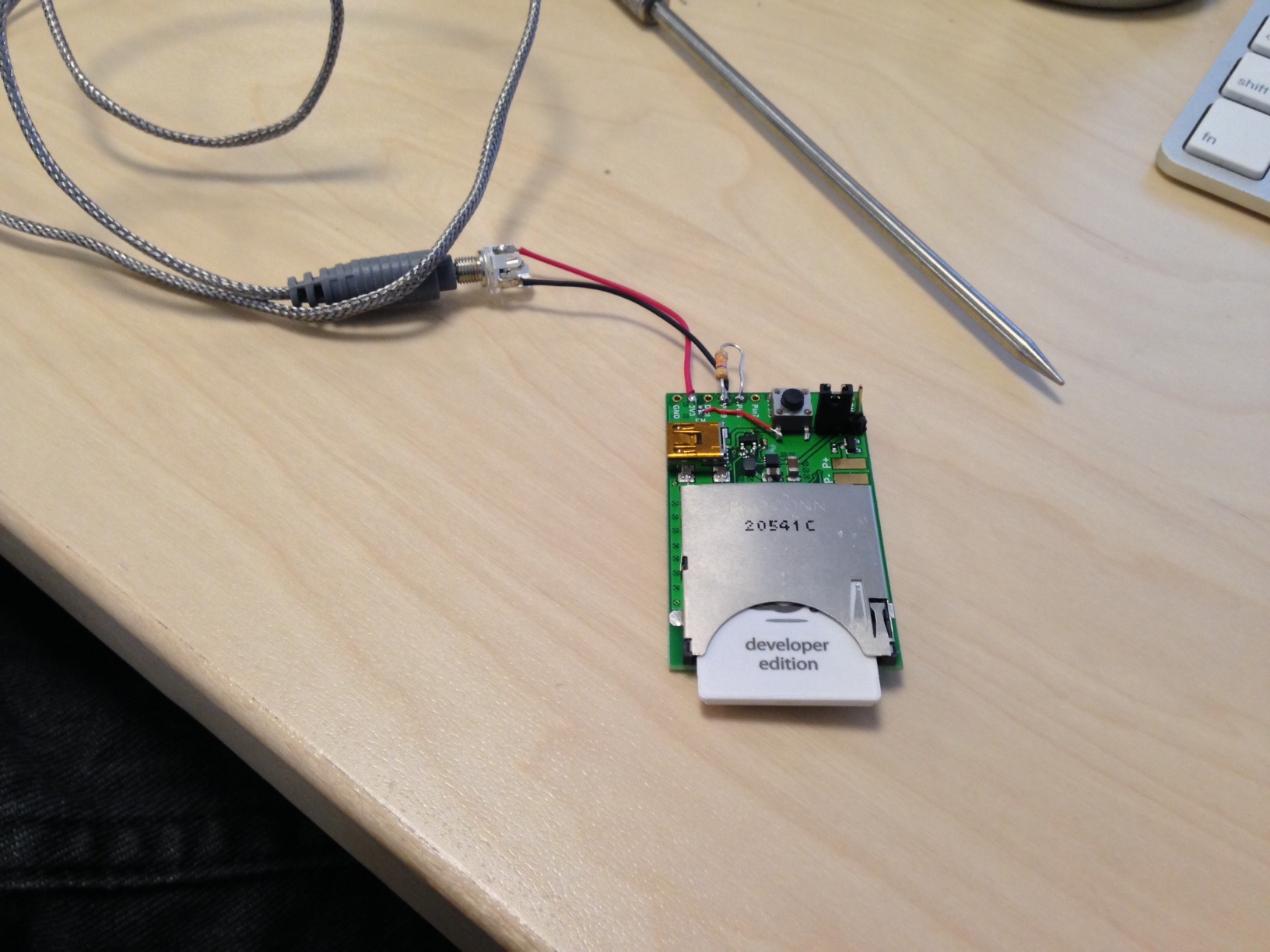 Imp Chef: Internet-Connected BBQ Thermometer