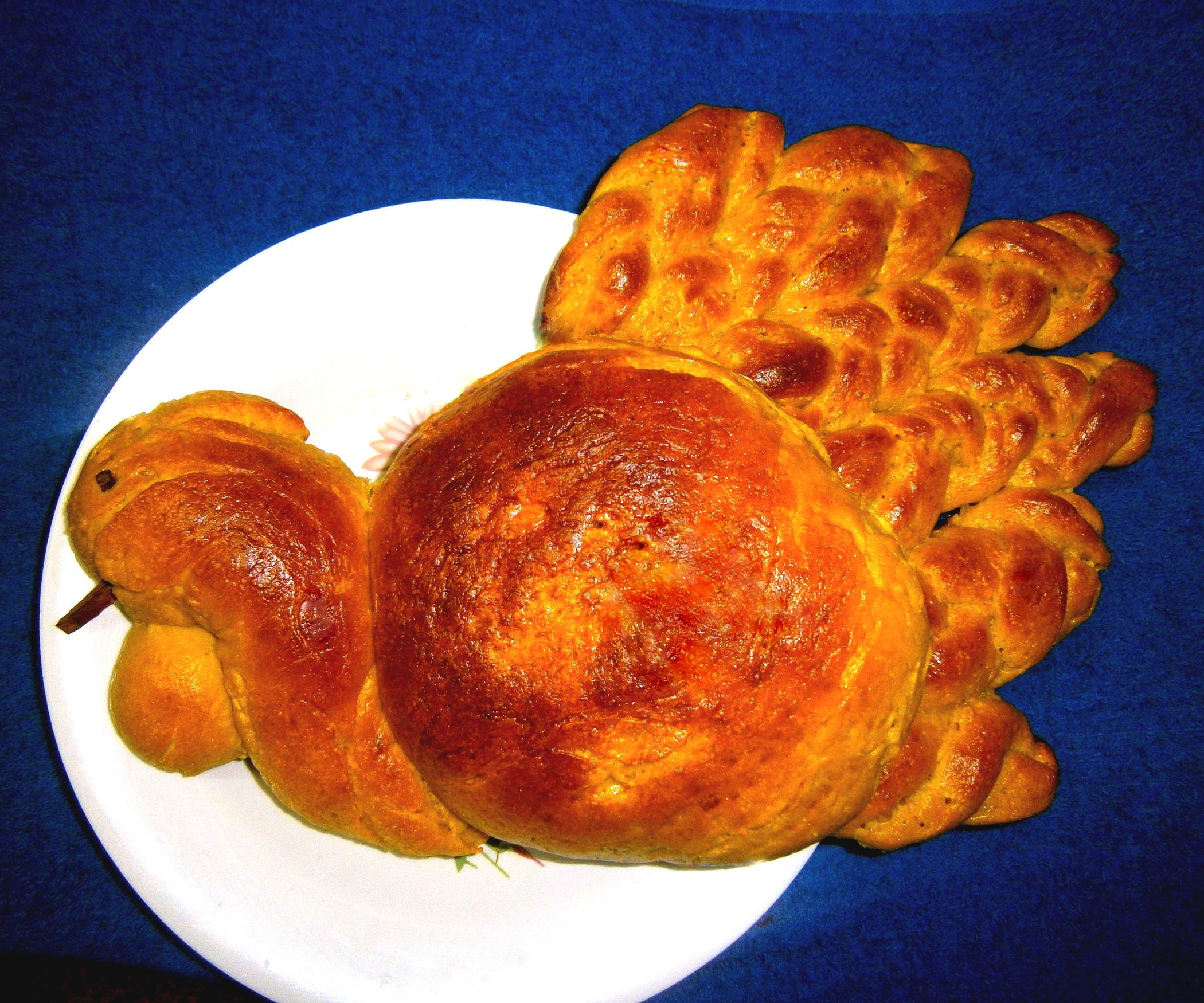 Pumpkin Challah Bread (Turkey Shaped) : 10 Steps (with Pictures ...