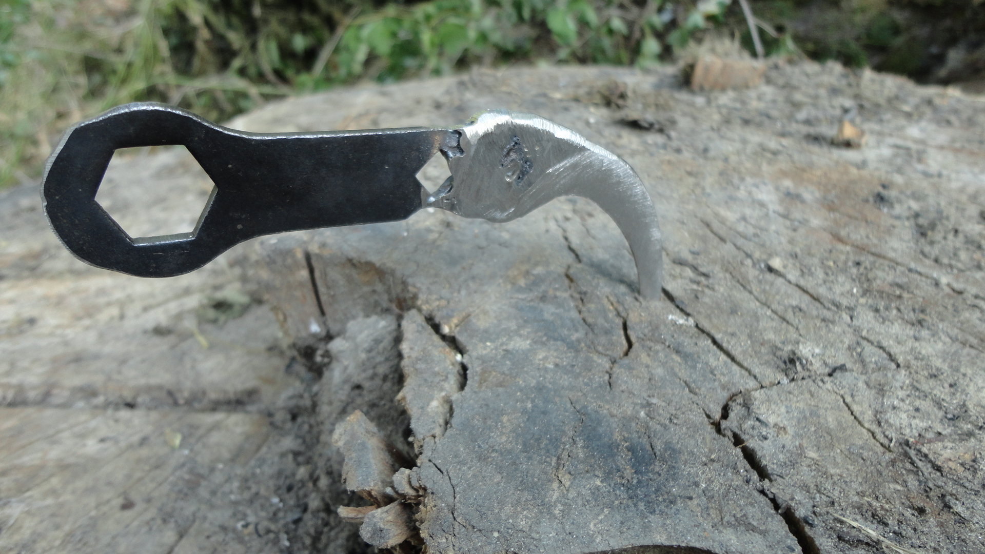 Karambit  Knife From a Hand Pruners + Broken Bicycle Tool