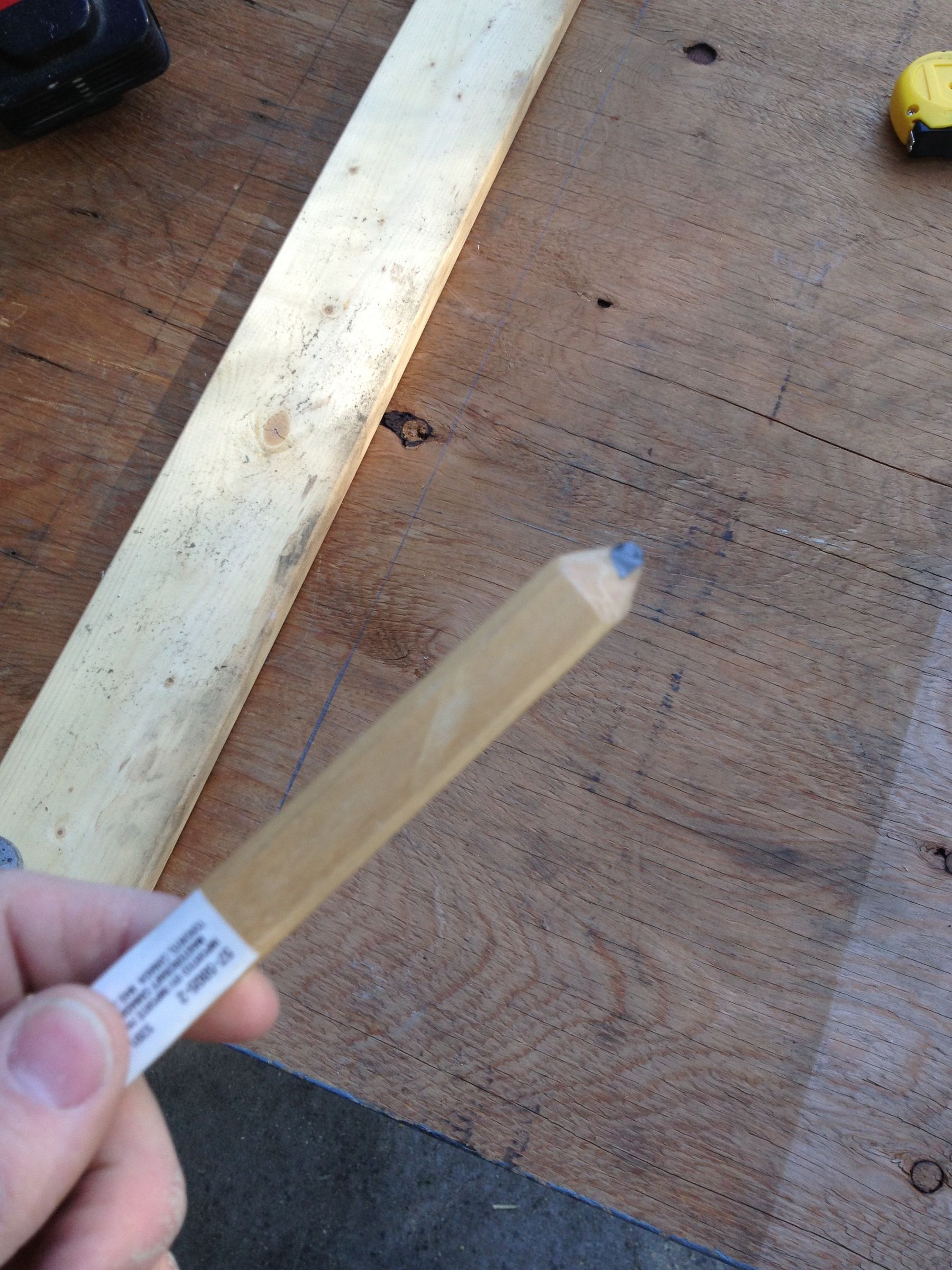 How to Cut a Straight Line Using a Skill Saw or Jig Saw 4 Steps (with