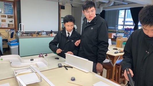 Remake the Foam Board to Build the Race Track