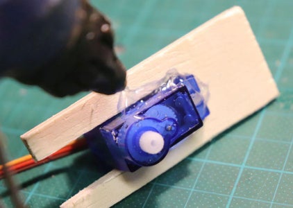 Prepare Servos and Body