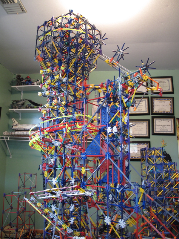 Disco Track Knex Ball Machine