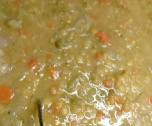 Hayboxed Vegetarian Pea Soup 