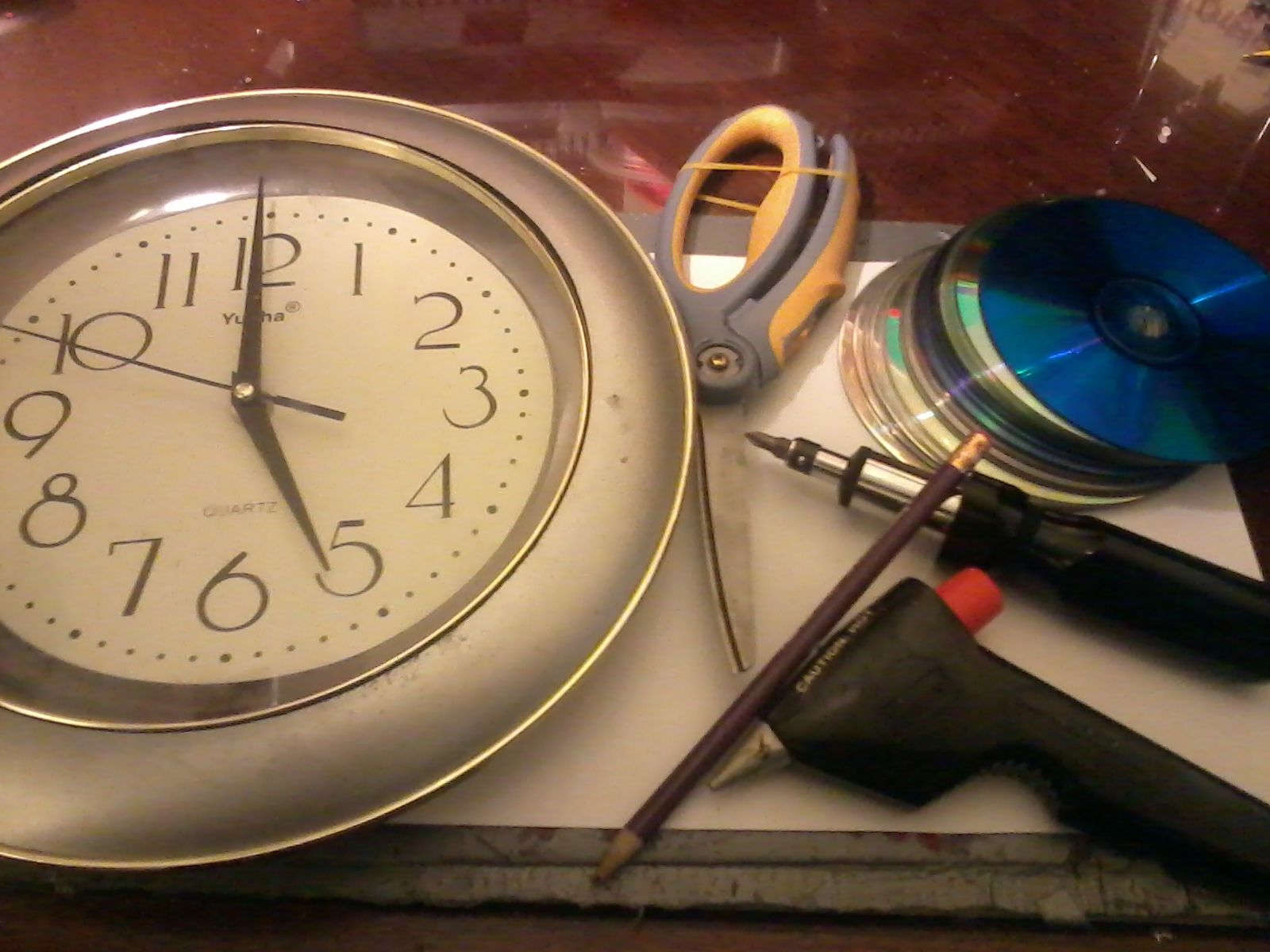 Make Your Own CD Wall Clock 6 Steps (with Pictures) Instructables