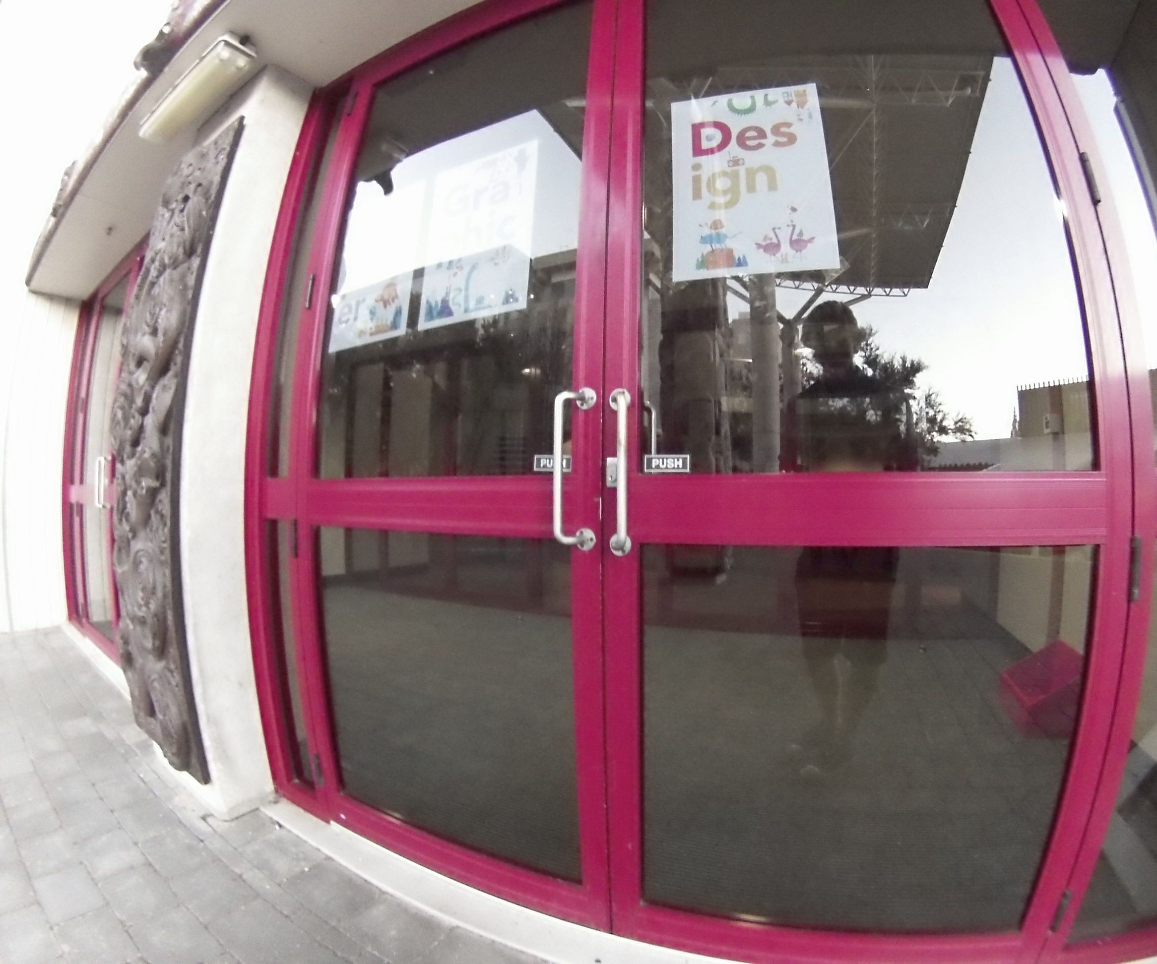 Push pull door prank