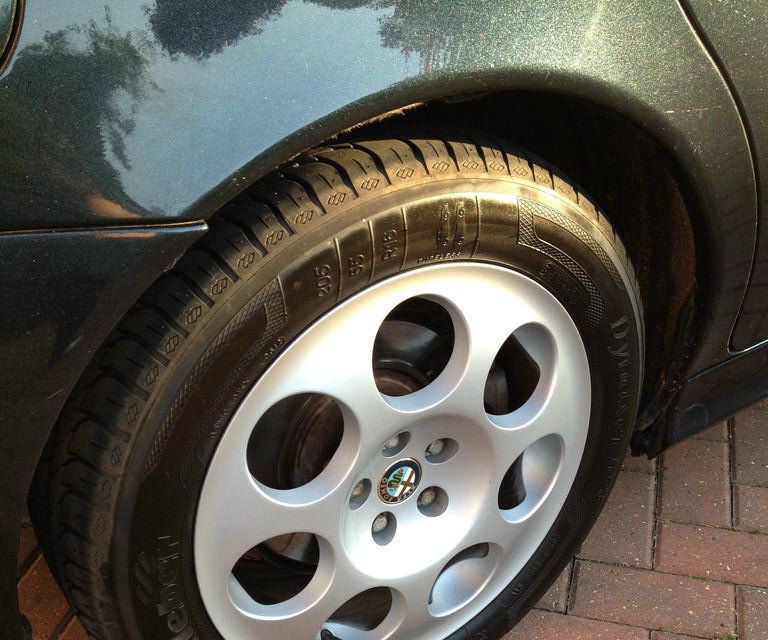 Cómo renovar una llanta de rueda