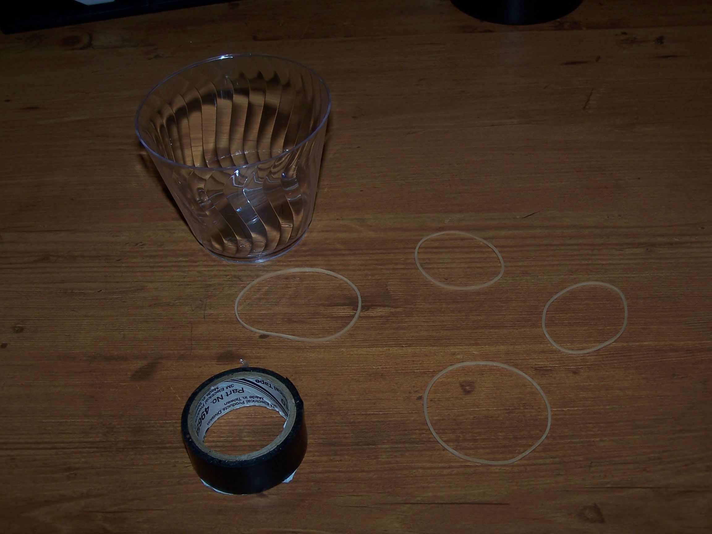 Mini Cup Guitar