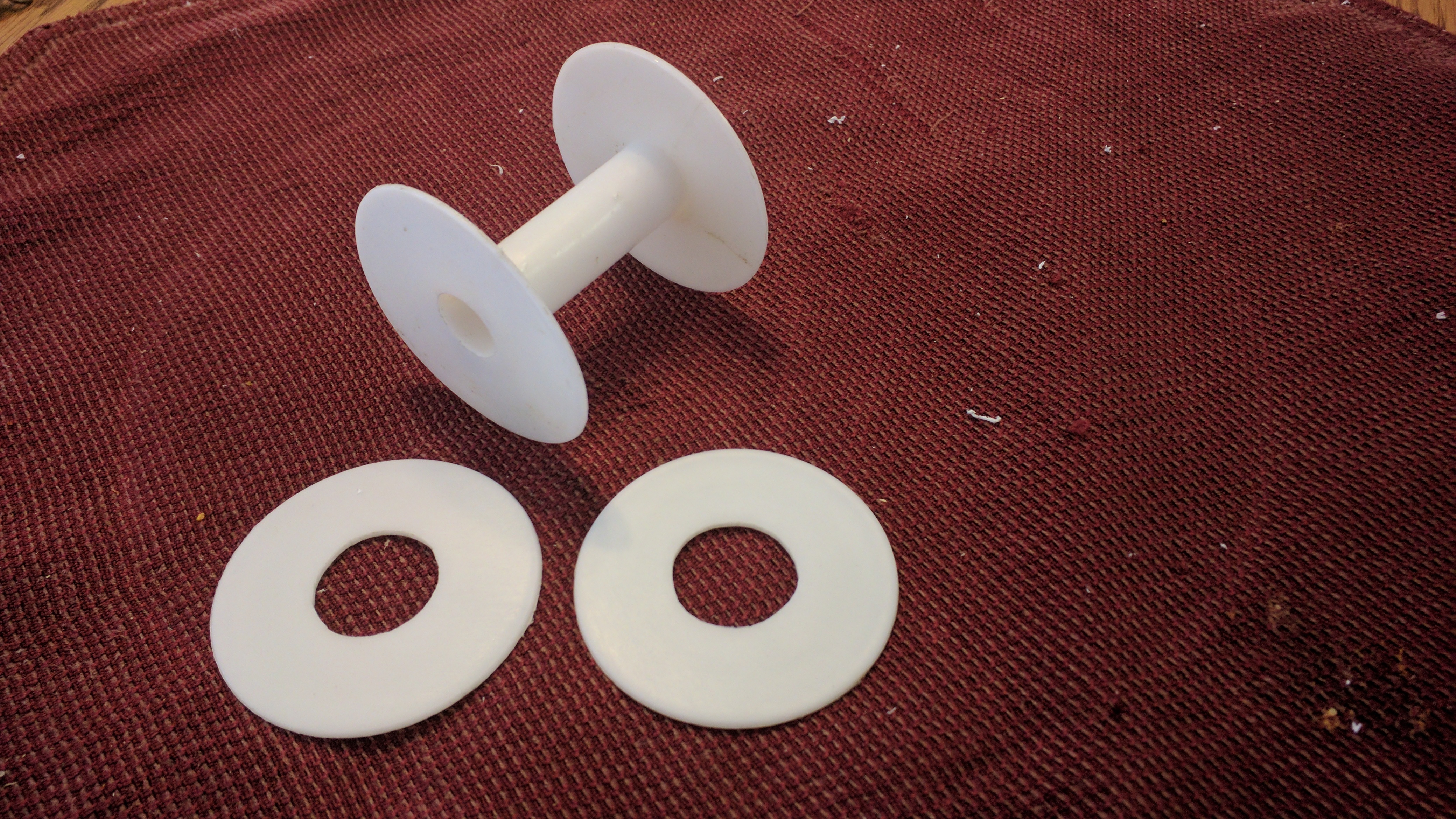 How To Make Jug Lines Out Of Pool Noodles? DeKookGuide