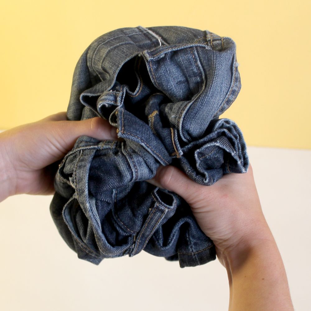 DIY Crush Bleached Jeans : 5 Steps (with Pictures) - Instructables