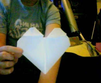 how to make an origami heart