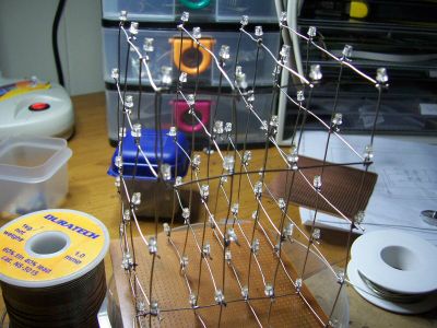 3D LED Charlieplex Cube From Chrismas Tree Lights : 4 Steps (with ...