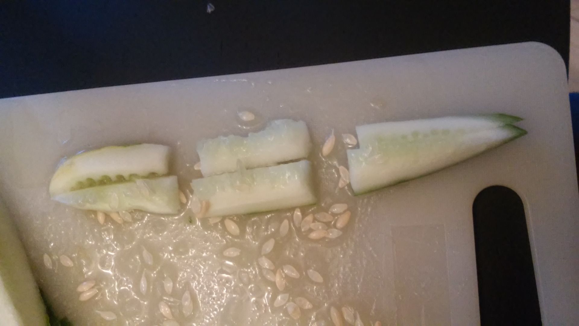 How to Cut Cucumbers for a Snack 5 Steps Instructables