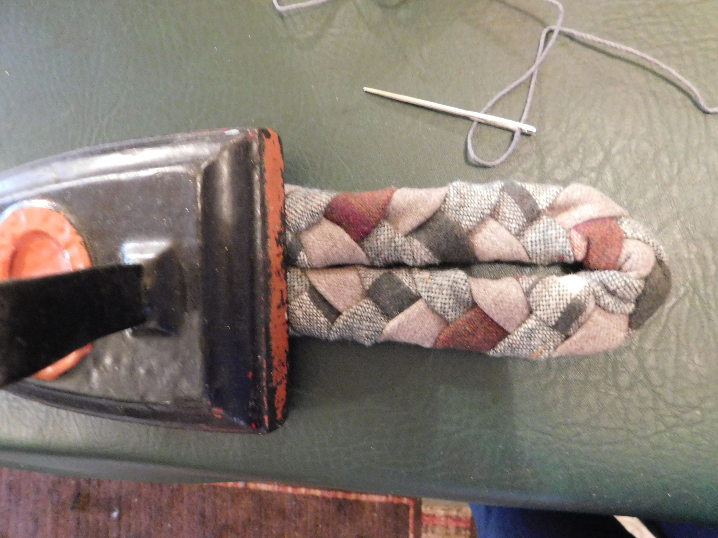 Heirloom Wool Cloth Braided Rug 7 Steps (with Pictures) Instructables